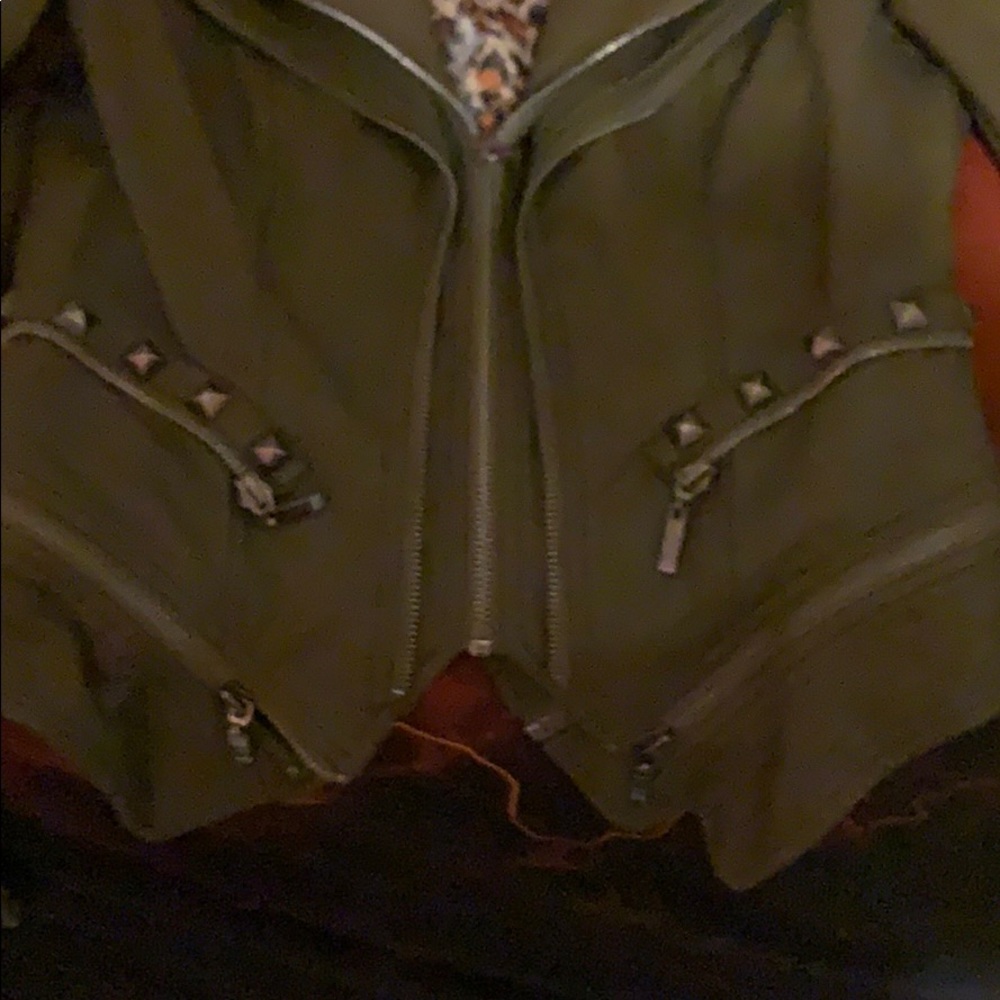 Jacket - Picture 4 of 10